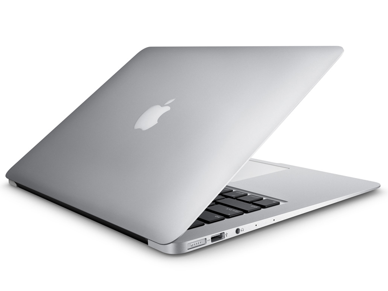 Apple-Macbook-Air (1)